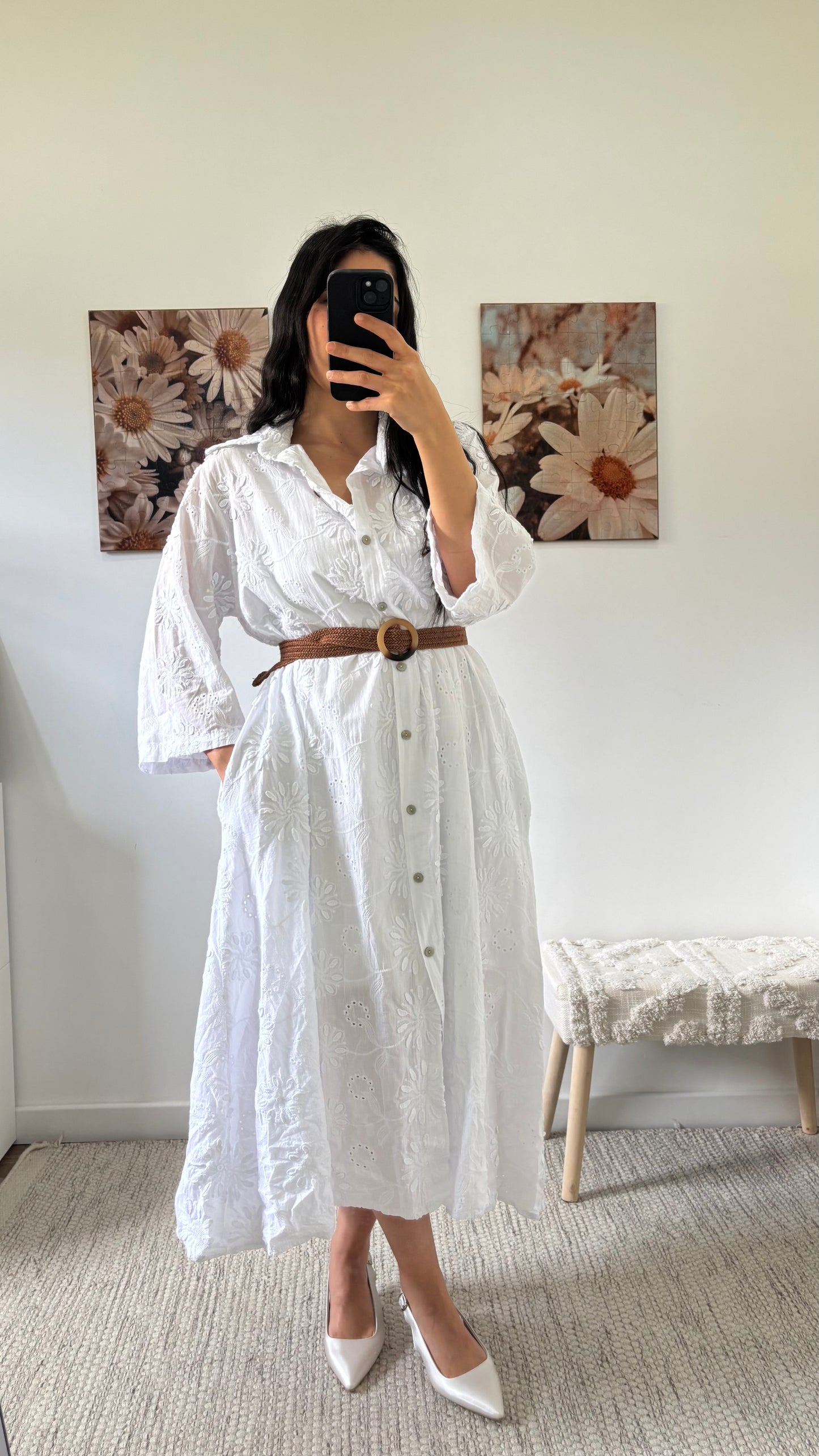 Robe ajourée blanche